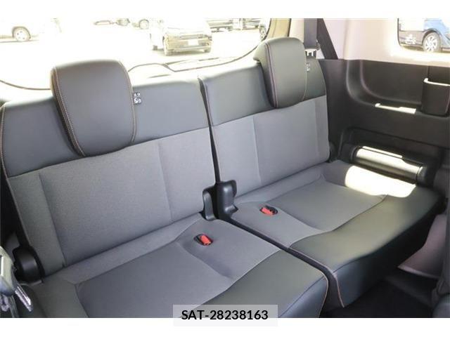 Honda FREED 2026-05 7327198-7