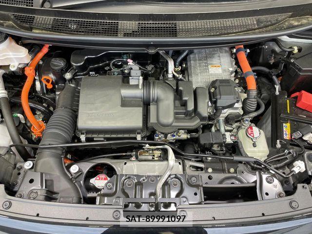 Honda FREED 2025-12 7357873-18