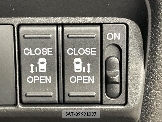 Honda FREED 2025-12 7357873-5