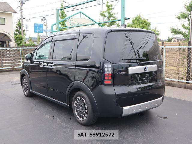 Honda FREED 2024-08 7392238-23