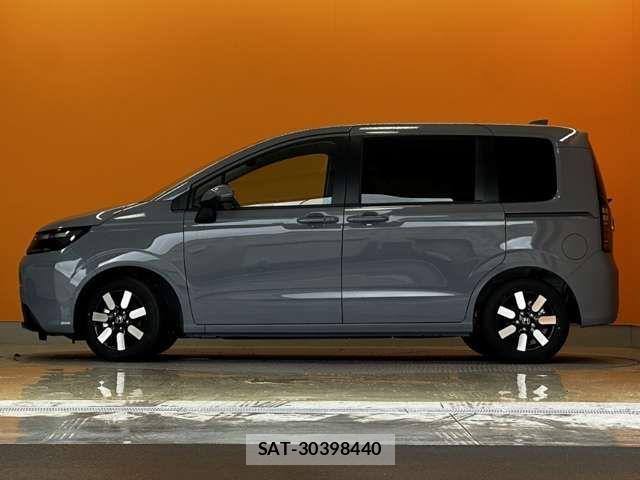 Honda FREED 2025-12 7454490-4