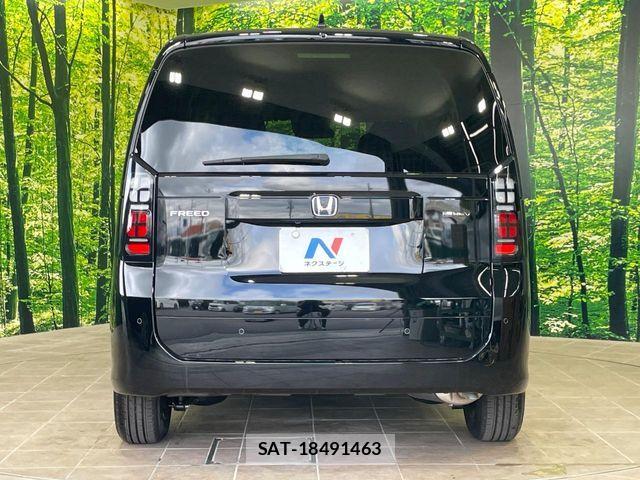 Honda FREED 2025-12 7454480-15