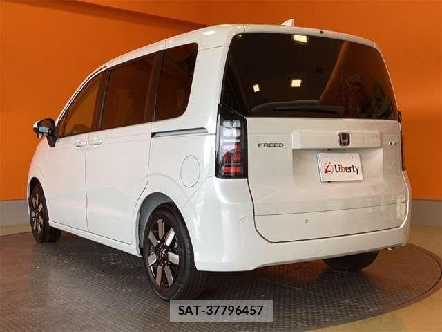 Honda FREED 2026-04 7454481-10