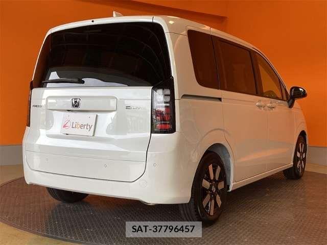 Honda FREED 2026-04 7454481-8