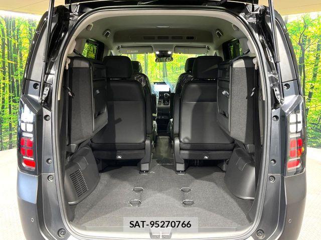 Honda FREED 2025-12 7500677-9