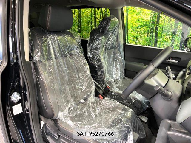 Honda FREED 2025-12 7500677-6