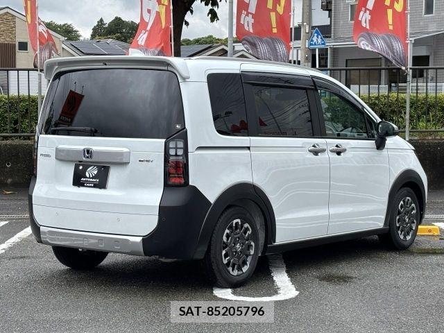 Honda FREED 2025-02 7500680-2
