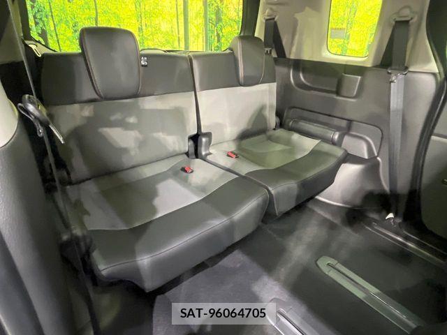 Honda FREED 2025-12 7500678-9