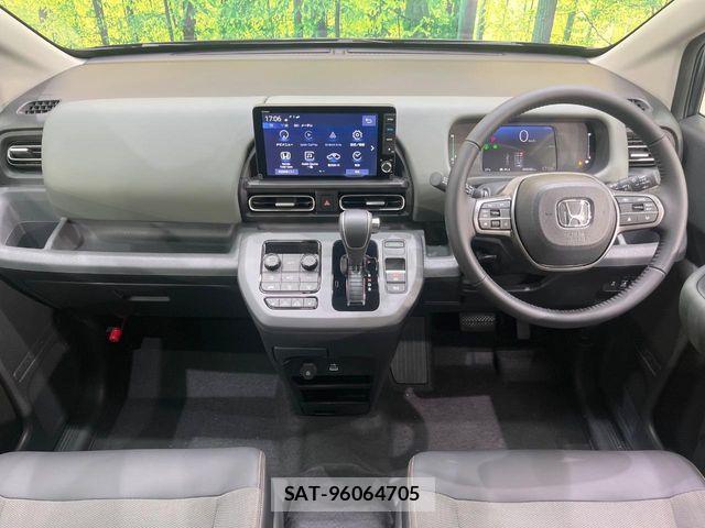 Honda FREED 2025-12 7500678-1