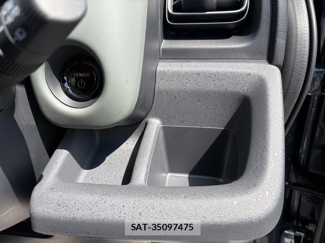 Honda FREED 2025-11 7562154-21