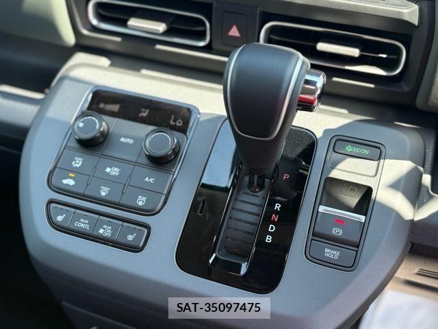 Honda FREED 2025-11 7562154-26