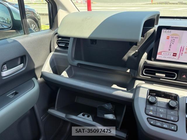 Honda FREED 2025-11 7562154-28