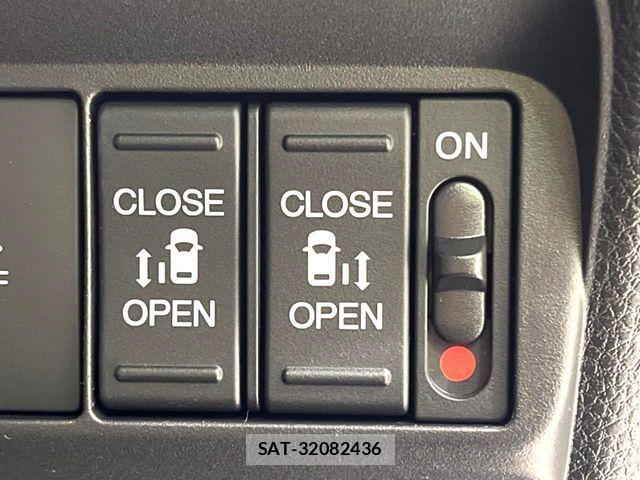 Honda FREED 2026-05 7562152-2