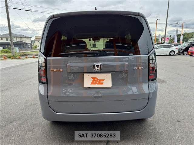 Honda FREED 2025-02 7616706-13
