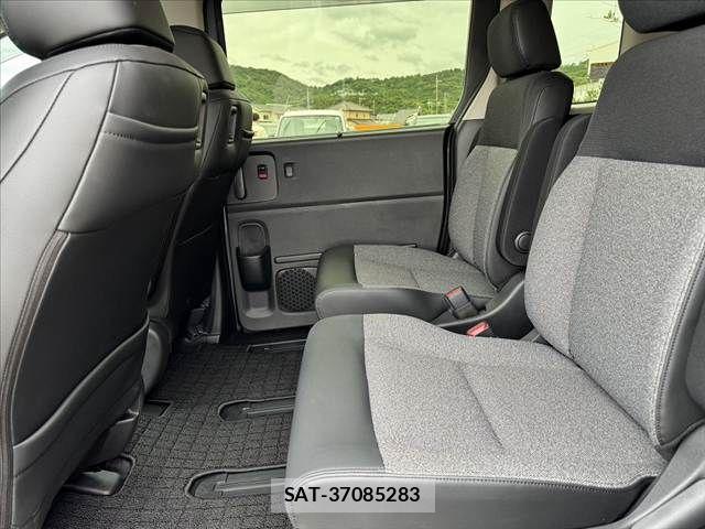 Honda FREED 2025-02 7616706-18
