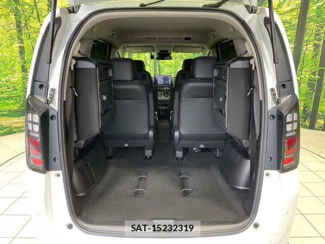 Honda FREED 2025-05 7616705-10