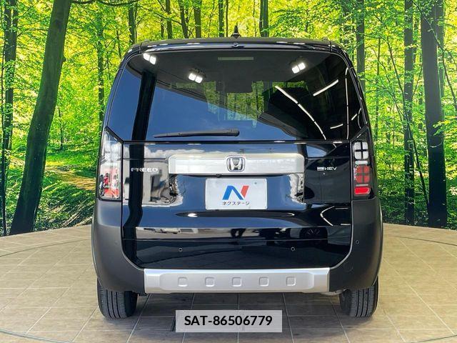 Honda FREED 2024-08 7876590-16