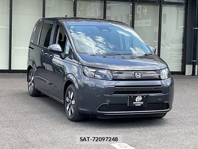 Honda FREED 2025-07 8035694-1