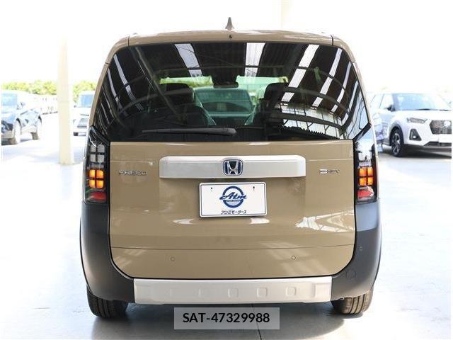 Honda FREED 2026-03 8099296-21