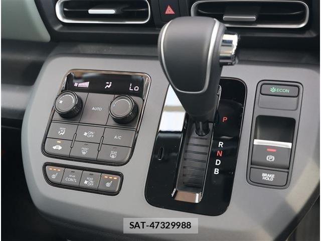 Honda FREED 2026-03 8099296-6