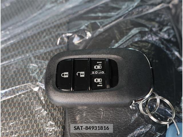 Honda FREED 2026-03 8099297-16