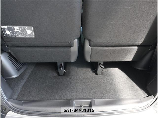 Honda FREED 2026-03 8099297-17