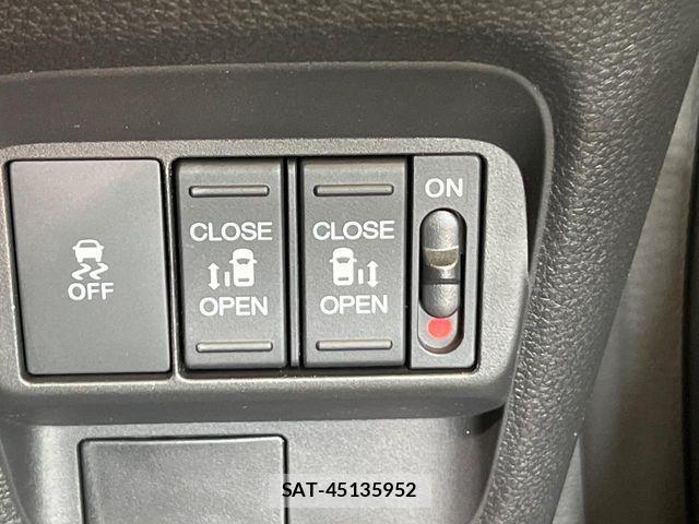 Honda FREED 2026-04 8145840-2