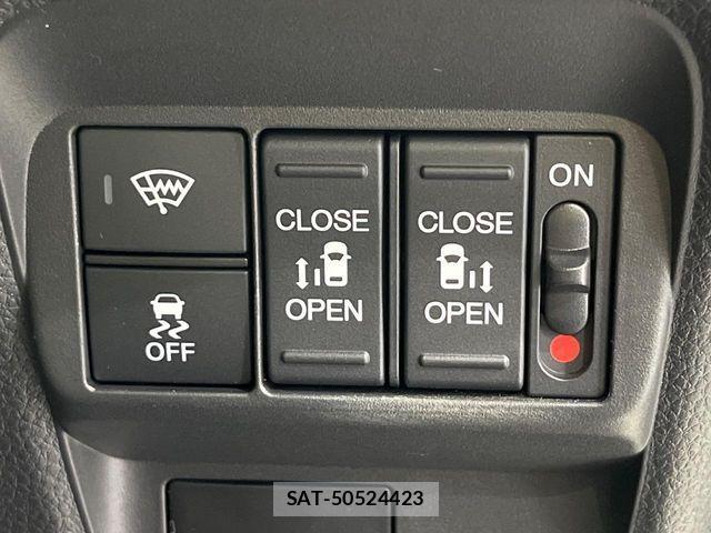 Honda FREED 2026-06 8158497-2