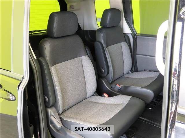 Honda FREED 2025-09 8207621-22