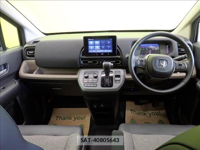 Honda FREED 2025-09 8207621-2