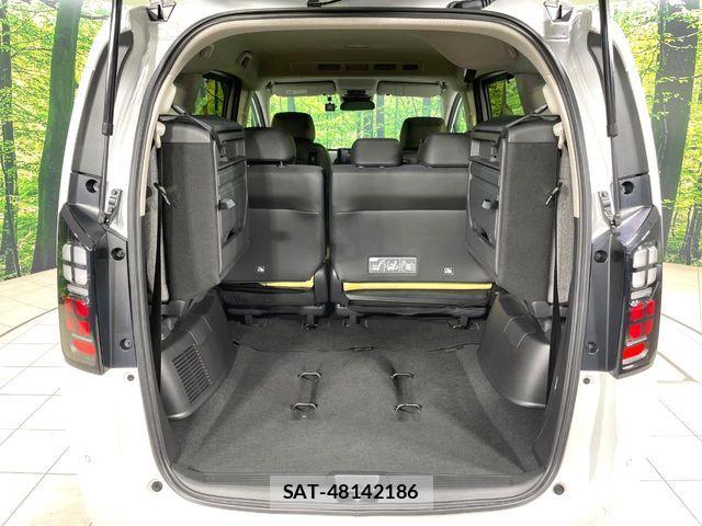 Honda FREED 2025-04 8207616-10