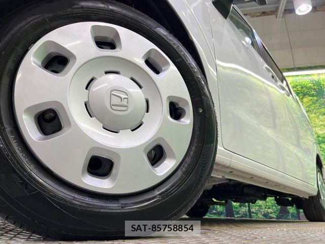 Honda FREED 2025-03 8207618-14