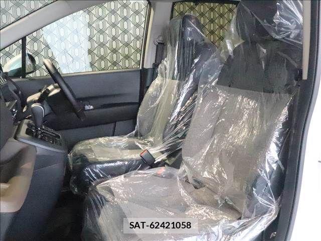 Honda FREED 2026-07 8245256-10