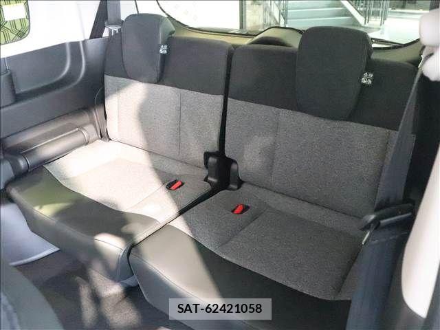 Honda FREED 2026-07 8245256-12