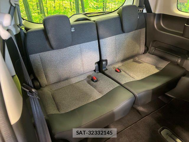 Honda FREED 2025-08 8245257-9