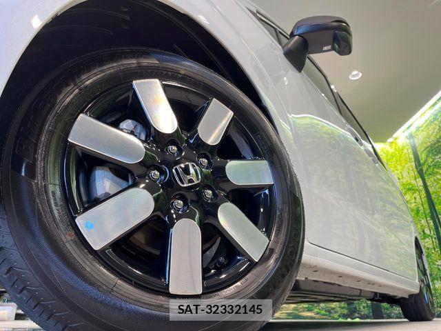 Honda FREED 2025-08 8245257-12
