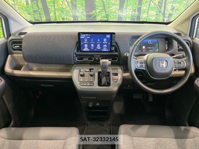 Honda FREED 2025-08 8245257-1