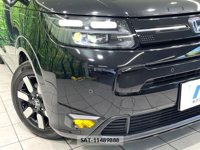 Honda FREED 2025-01 8245254-12