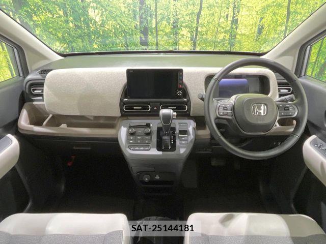 Honda FREED 2025-07 8245255-1