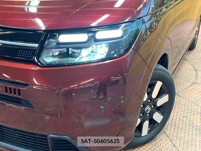 Honda FREED 2025-08 8335927-9