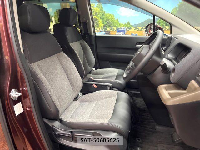 Honda FREED 2025-08 8335927-6