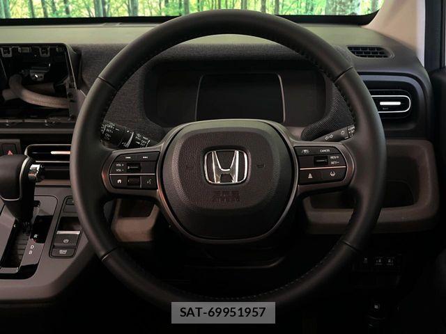 Honda FREED 2026-07 8335931-12