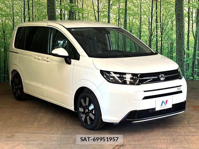 Honda FREED 2026-07 8335931-17