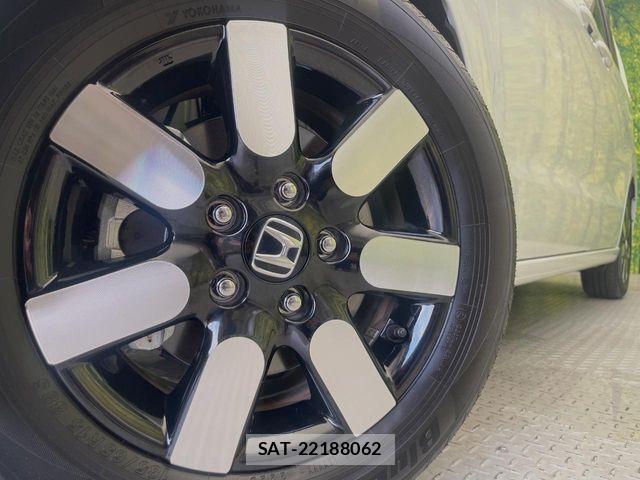 Honda FREED 2025-06 8354546-13
