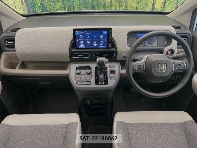 Honda FREED 2025-06 8354546-1