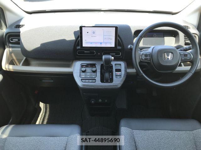 Honda FREED 2025-08 8354547-1