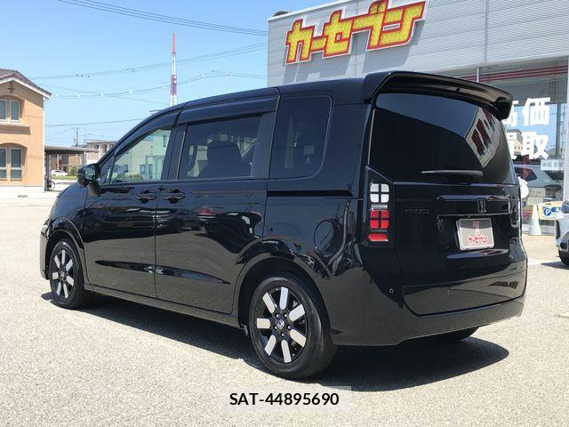 Honda FREED 2025-08 8354547-7