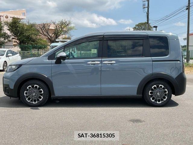 Honda FREED 2024-08 8366028-15