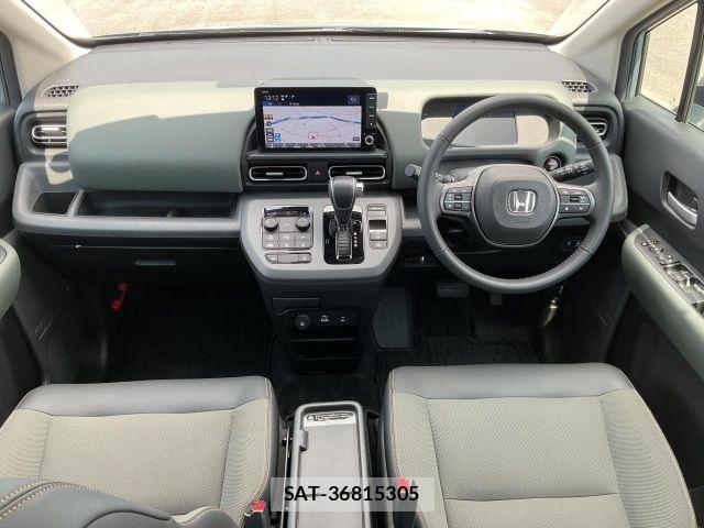 Honda FREED 2024-08 8366028-7