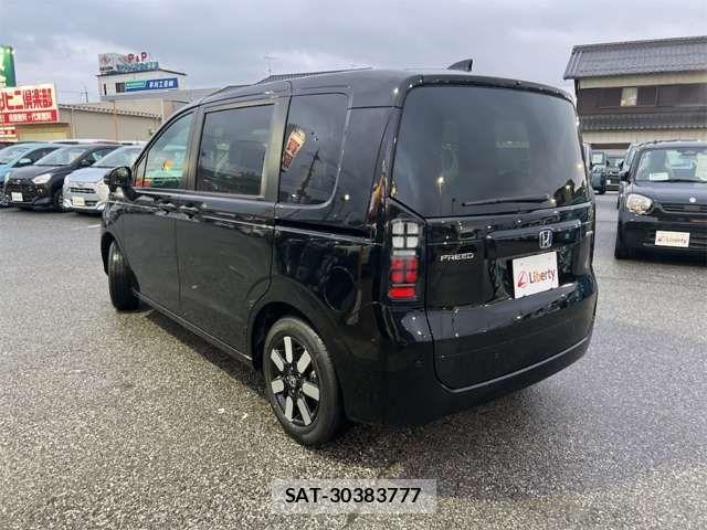 Honda FREED 2026-03 8366030-10